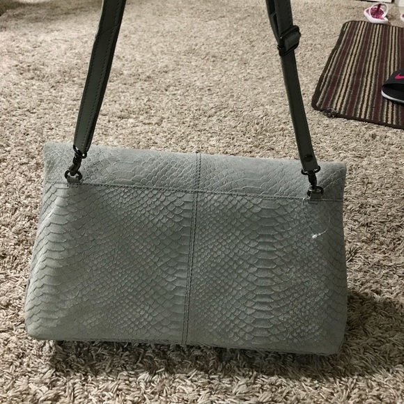 NWOT CHINESE LAUNDRY KARLINA FOLDOVER CROSSBODY - Picture 5 of 8